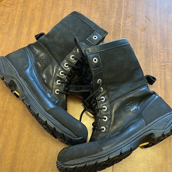 Other - Ugg Butte Lined Waterproof Boots EU Size 42